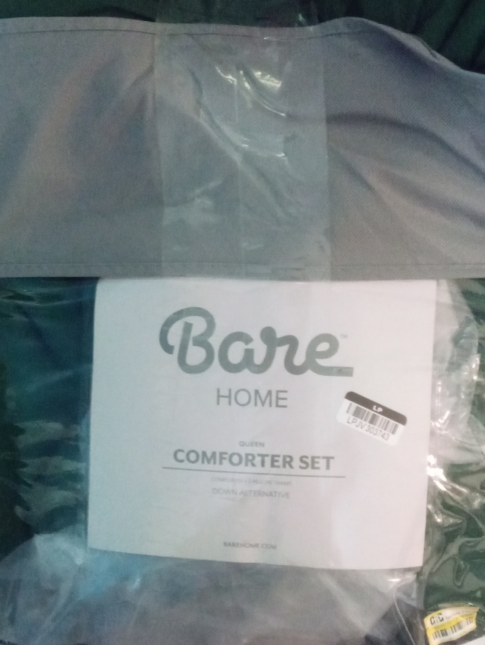 Queen Comforter Set in Dark Green NWT $69 By Bare Down Alternative 3 Piece